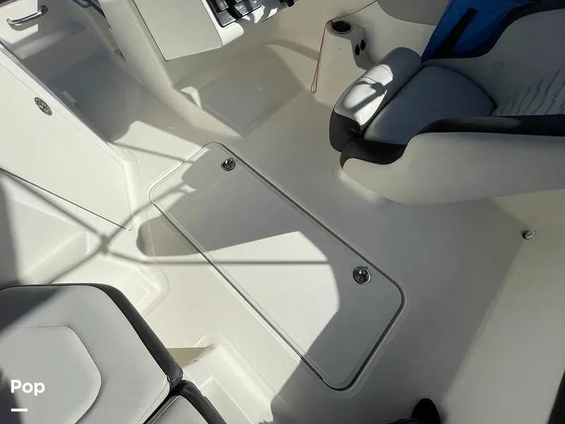 Slide: The Image of Sea Ray SPX 190 2022 - 16192670