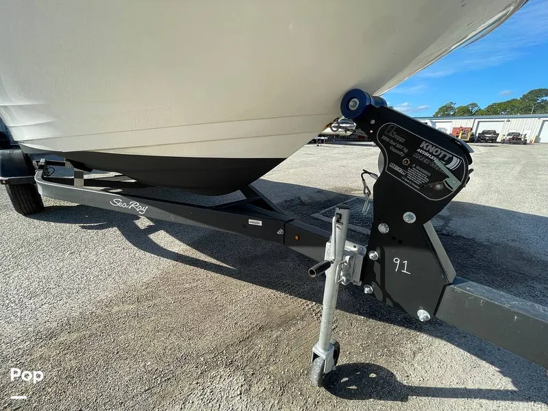 Slide: The Image of Sea Ray SPX 190 2022 - 16192647