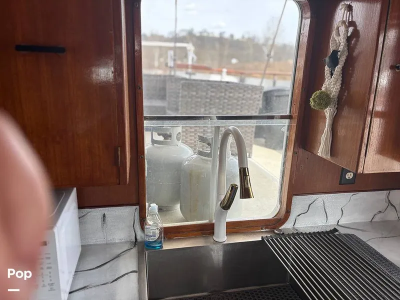 Slide: The Image of Defever Off Shore Cruiser 1982 - 16282672