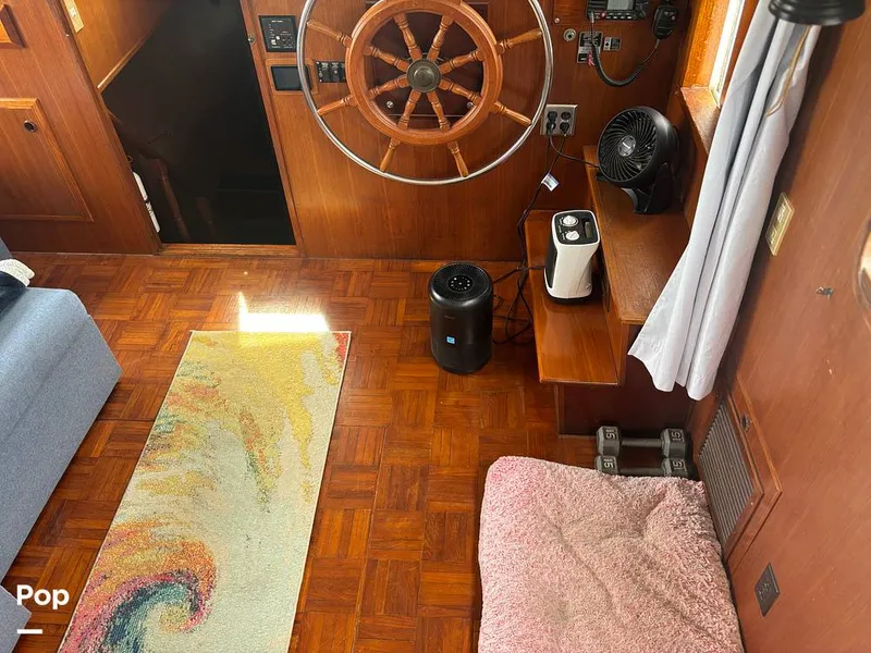 Slide: The Image of Defever Off Shore Cruiser 1982 - 16282689