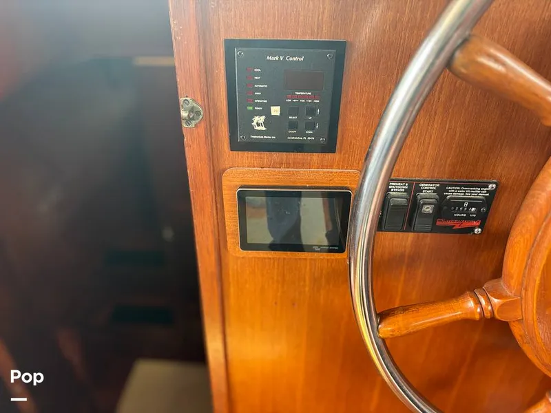 Slide: The Image of Defever Off Shore Cruiser 1982 - 16282692