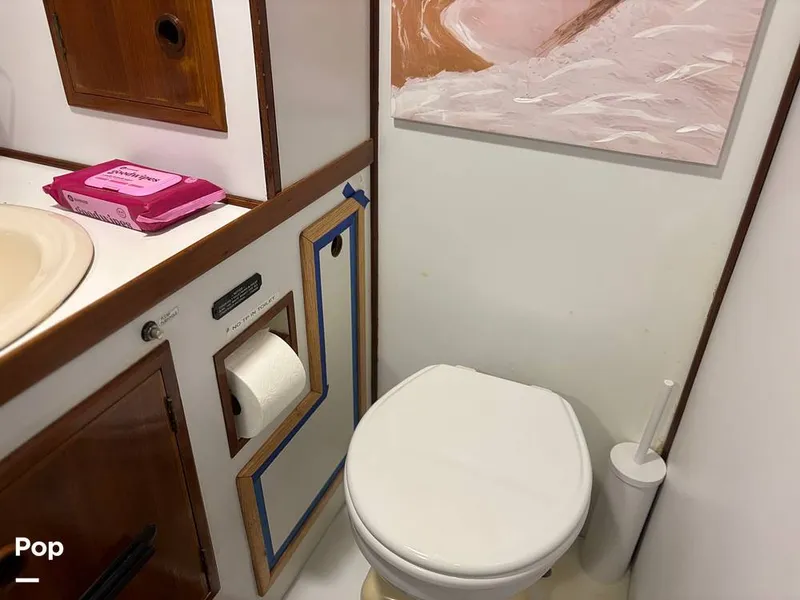 Slide: The Image of Defever Off Shore Cruiser 1982 - 16282711