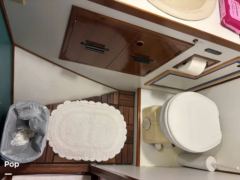 Slide: The Image of Defever Off Shore Cruiser 1982 - 16282712