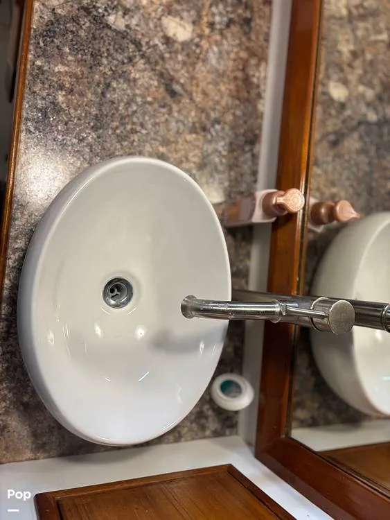 Slide: The Image of Defever Off Shore Cruiser 1982 - 16282738