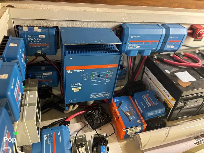 Slide: The Image of Defever Off Shore Cruiser 1982 - 16282739