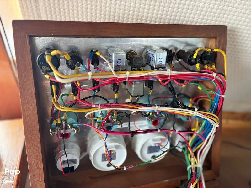 Slide: The Image of Defever Off Shore Cruiser 1982 - 16282750