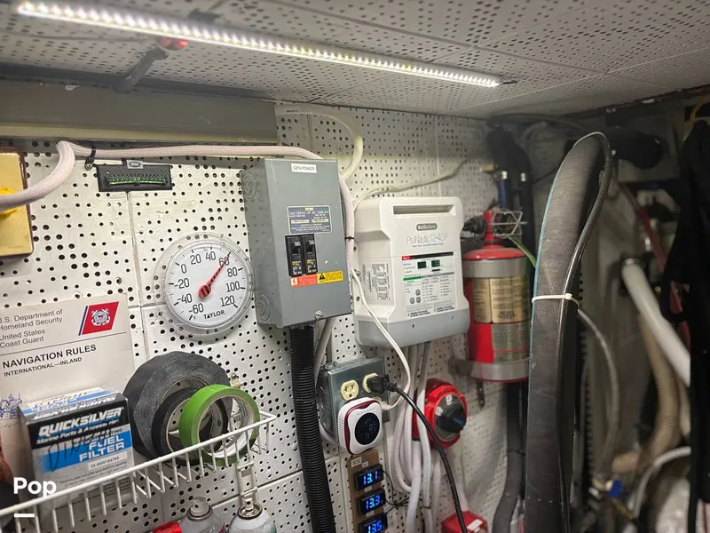 Slide: The Image of Defever Off Shore Cruiser 1982 - 16283049