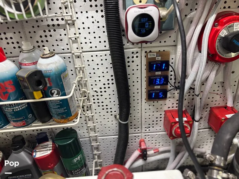 Slide: The Image of Defever Off Shore Cruiser 1982 - 16283063