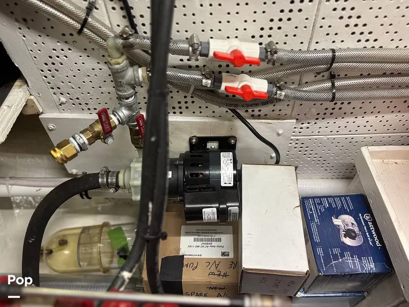 Slide: The Image of Defever Off Shore Cruiser 1982 - 16283079