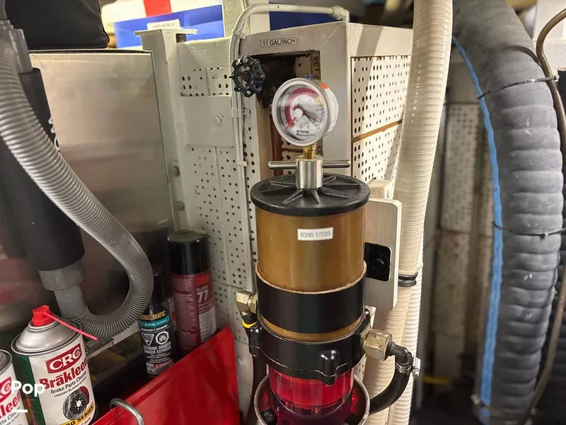 Slide: The Image of Defever Off Shore Cruiser 1982 - 16283092