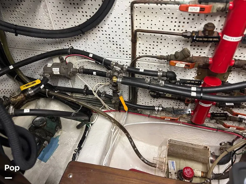 Slide: The Image of Defever Off Shore Cruiser 1982 - 16283104