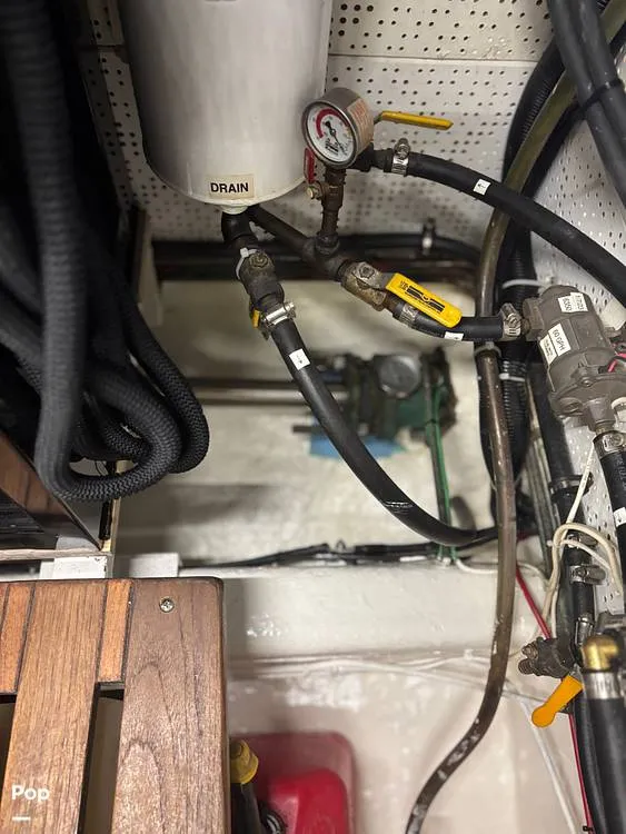 Slide: The Image of Defever Off Shore Cruiser 1982 - 16283111