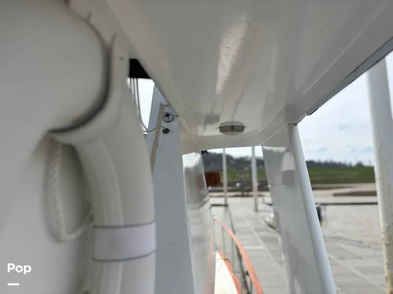 Slide: The Image of Defever Off Shore Cruiser 1982 - 16282601