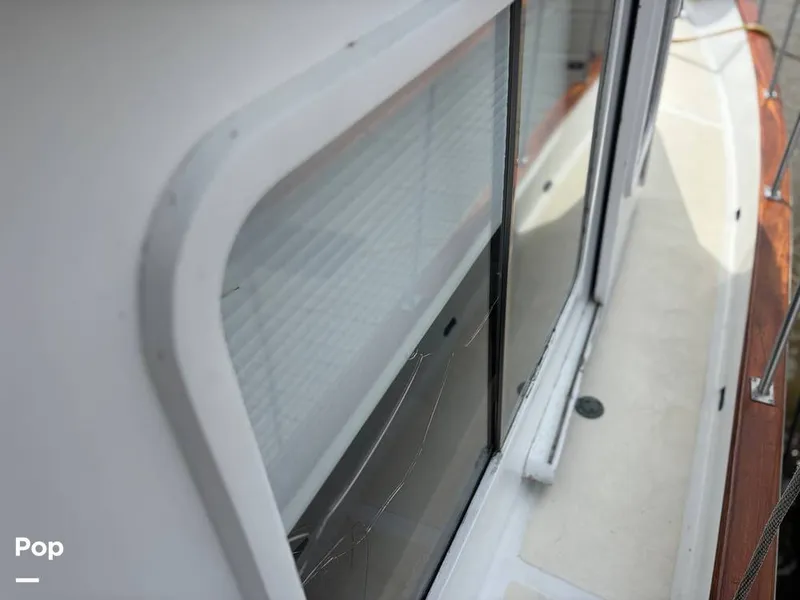 Slide: The Image of Defever Off Shore Cruiser 1982 - 16282603