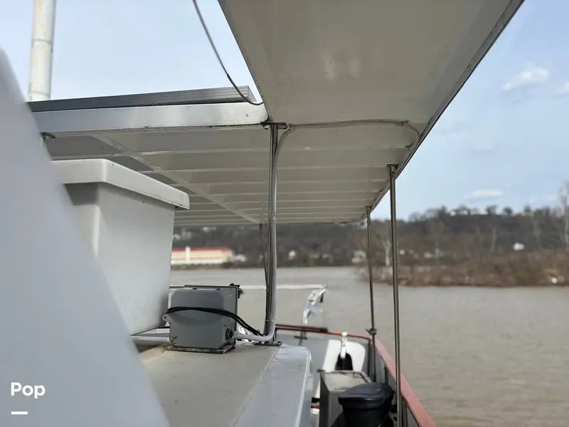 Slide: The Image of Defever Off Shore Cruiser 1982 - 16282622