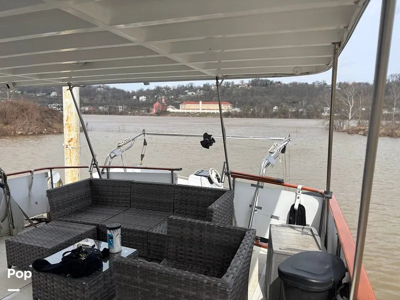 Slide: The Image of Defever Off Shore Cruiser 1982 - 16282624