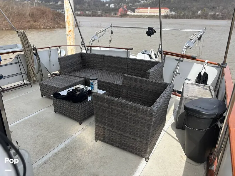 Slide: The Image of Defever Off Shore Cruiser 1982 - 16282625