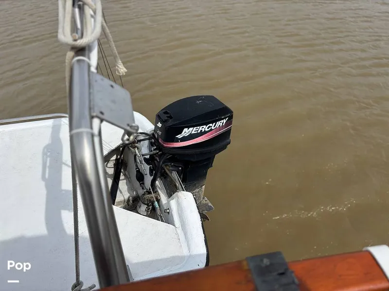 Slide: The Image of Defever Off Shore Cruiser 1982 - 16282627