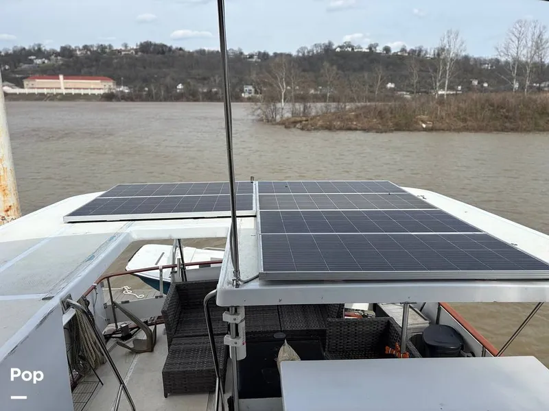 Slide: The Image of Defever Off Shore Cruiser 1982 - 16282642