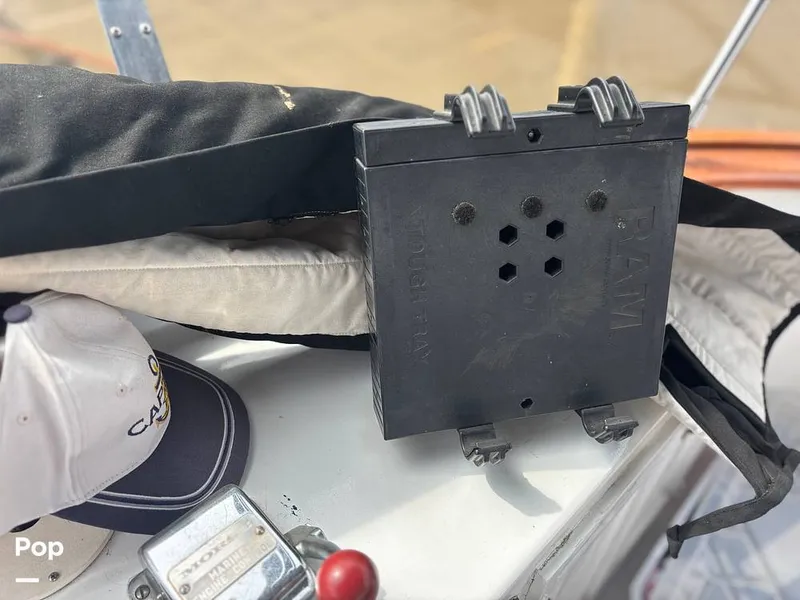 Slide: The Image of Defever Off Shore Cruiser 1982 - 16282654