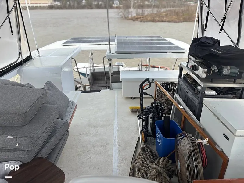 Slide: The Image of Defever Off Shore Cruiser 1982 - 16282656