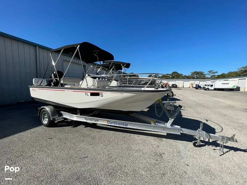 Slide: The Image of Boston Whaler 170 Montauk 2022 - 16207025