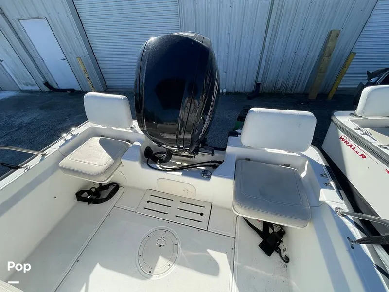 Slide: The Image of Boston Whaler 170 Montauk 2022 - 16207044