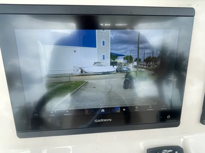 Slide: The Image of Grady-White 251 COASTAL EXPLORER 2025 - 21