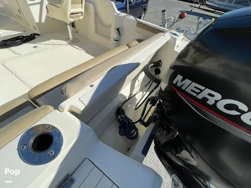 Slide: The Image of Scout 210 Dorado 2022 - 16201567