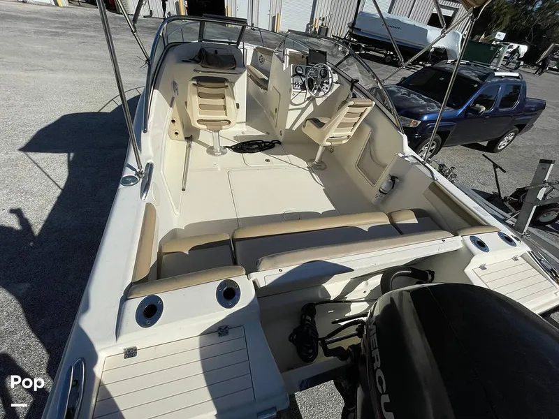 Slide: The Image of Scout 210 Dorado 2022 - 16201562