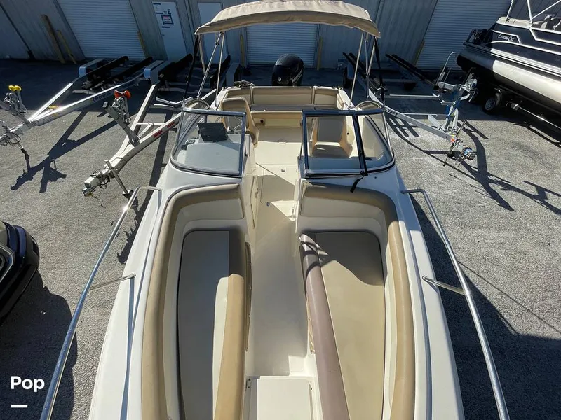 Slide: The Image of Scout 210 Dorado 2022 - 16201603