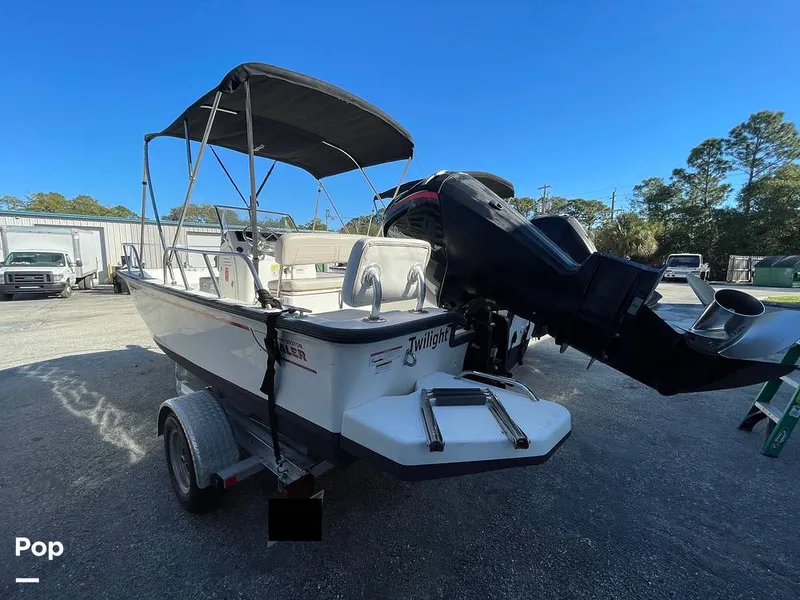 Slide: The Image of Boston Whaler 170 Montauk 2022 - 16207063