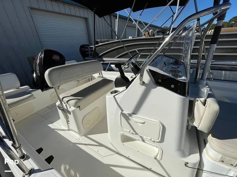 Slide: The Image of Boston Whaler 170 Montauk 2022 - 16207089