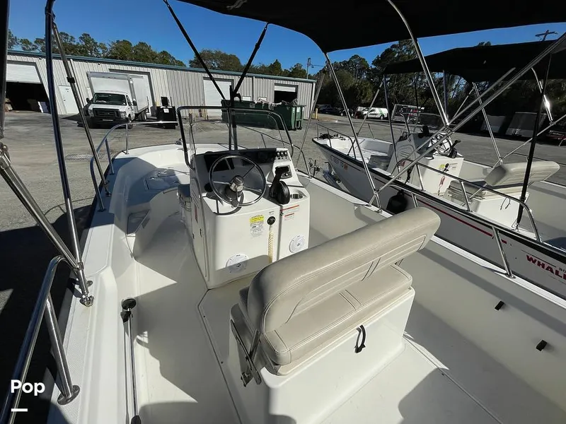 Slide: The Image of Boston Whaler 170 Montauk 2022 - 16207074