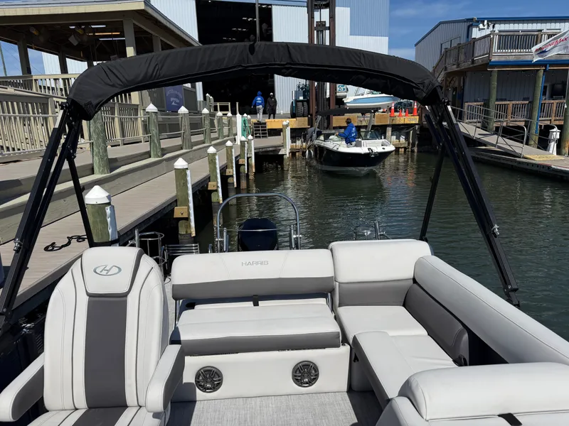 Slide: The Image of Harris 230 CRUISER 2023 - 12