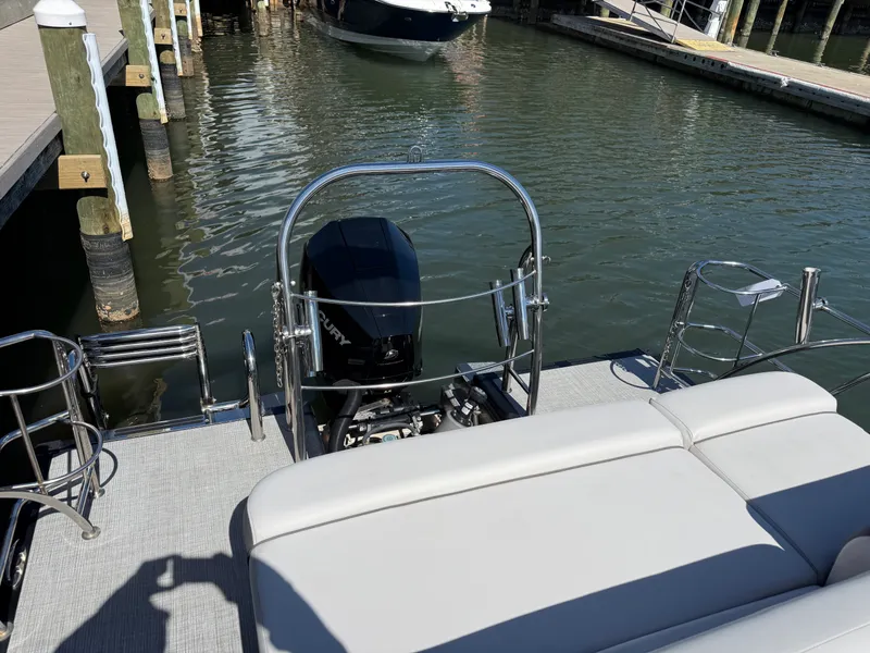 Slide: The Image of Harris 230 CRUISER 2023 - 20