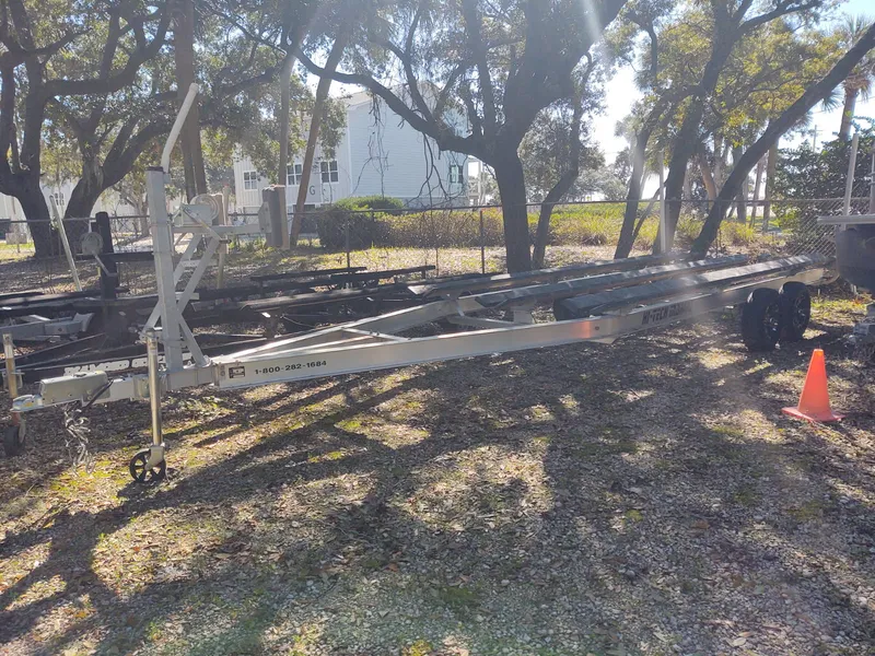 Slide: The Image of Harris 230 CRUISER 2023 - 31