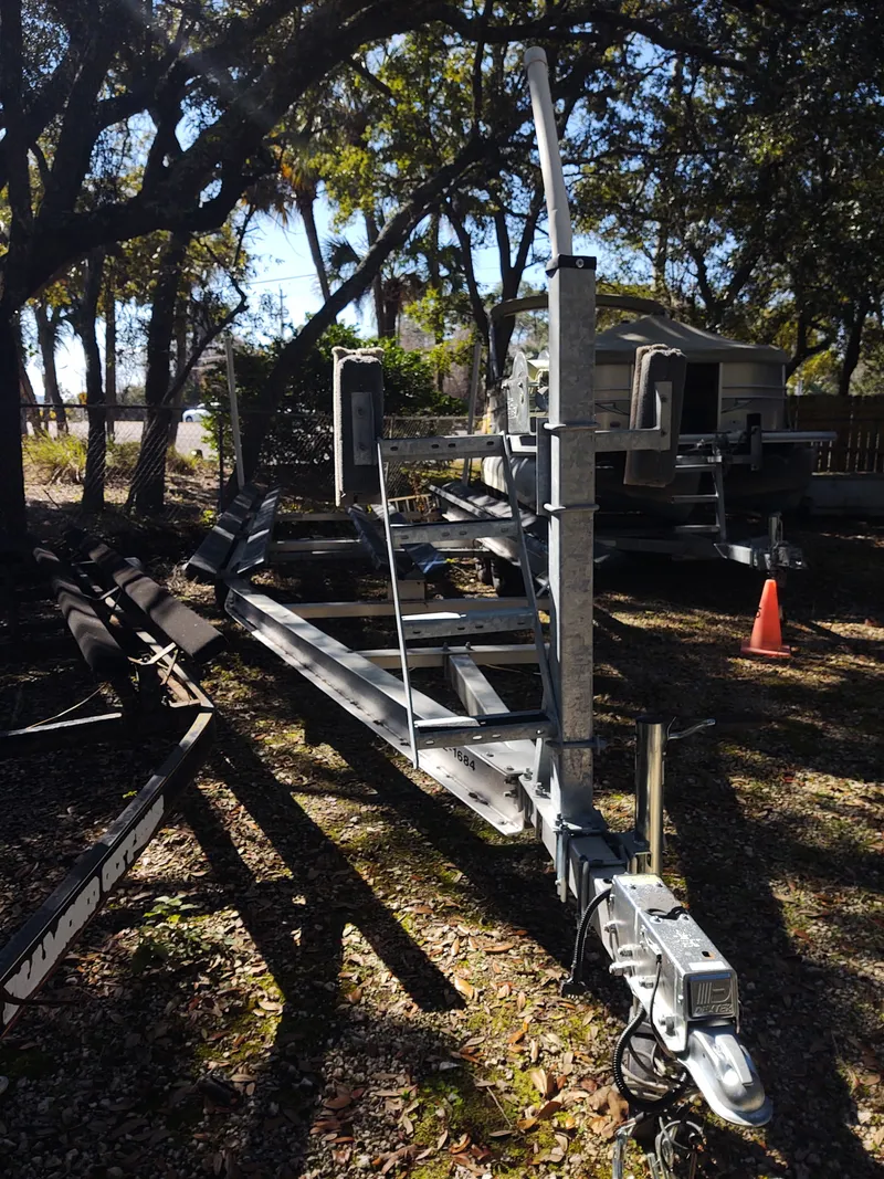 Slide: The Image of Harris 230 CRUISER 2023 - 34