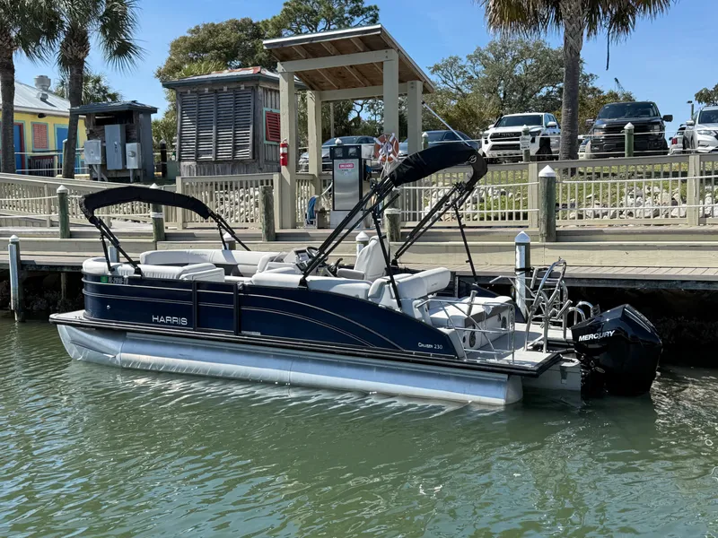 Slide: The Image of Harris 230 CRUISER 2023 - 8