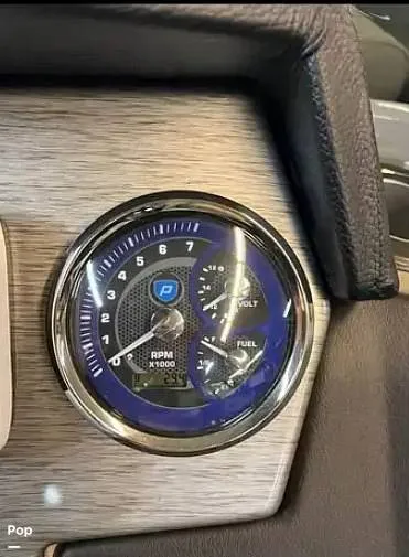 Slide: The Image of Premier 230 Sunsation 2022 - 16186362