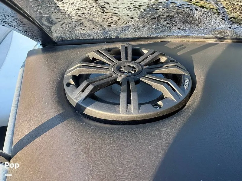 Slide: The Image of Malibu Wakesetter VLX 2006 - 16195381