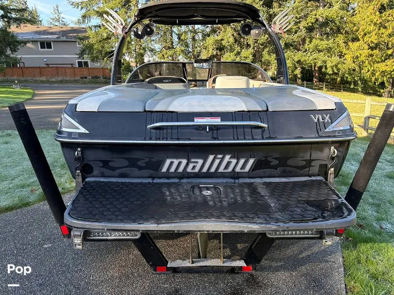 Slide: The Image of Malibu Wakesetter VLX 2006 - 16195395