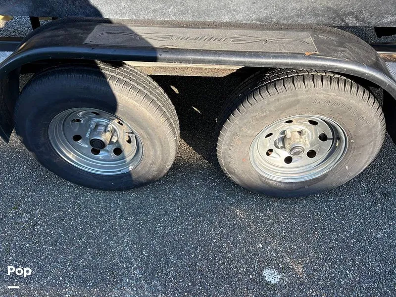 Slide: The Image of Malibu Wakesetter VLX 2006 - 16195400