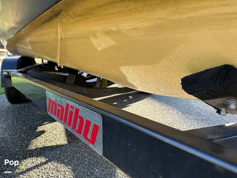 Slide: The Image of Malibu Wakesetter VLX 2006 - 16195410