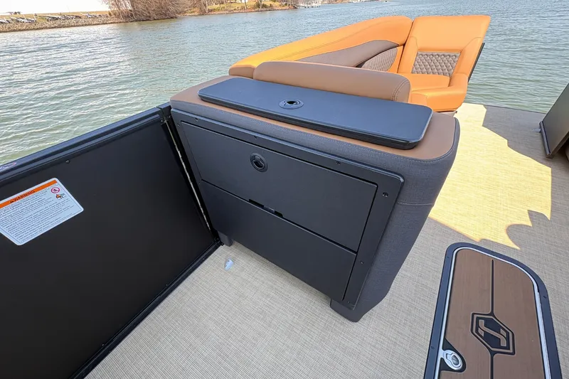 Slide: The Image of Harris Sunliner 230 2026 - 21