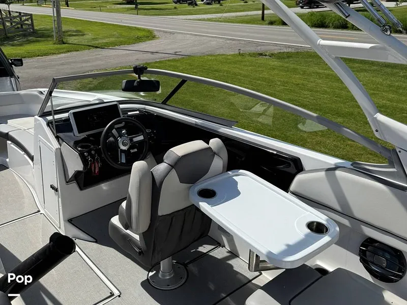 Slide: The Image of Yamaha AR 250 2021 - 16472667