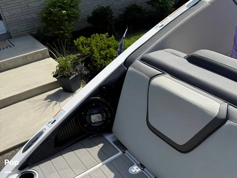 Slide: The Image of Yamaha AR 250 2021 - 16472672