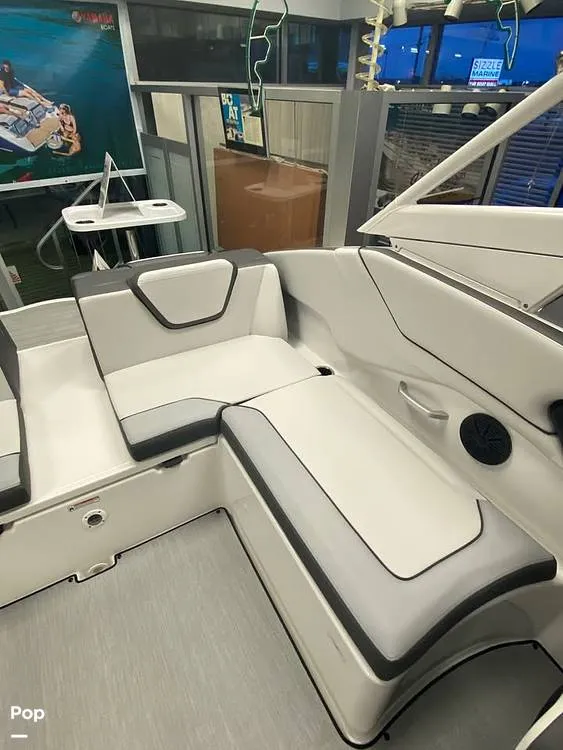 Slide: The Image of Yamaha AR 250 2021 - 16446466