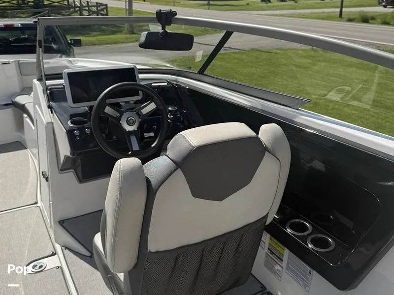 Slide: The Image of Yamaha AR 250 2021 - 16472564