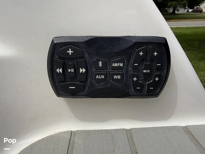 Slide: The Image of Yamaha AR 250 2021 - 16472638